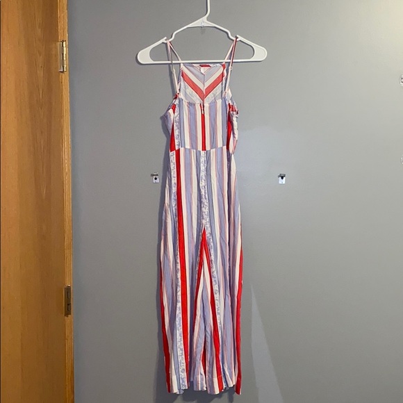 jumpsuit - Picture 2 of 2